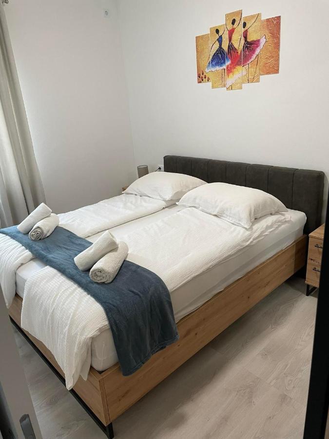 Apartman Ivanica Lukoran Exterior foto